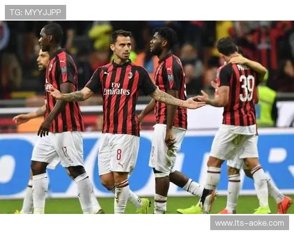 AC米兰客场3-0完胜博洛尼亚，保持联赛第二位置